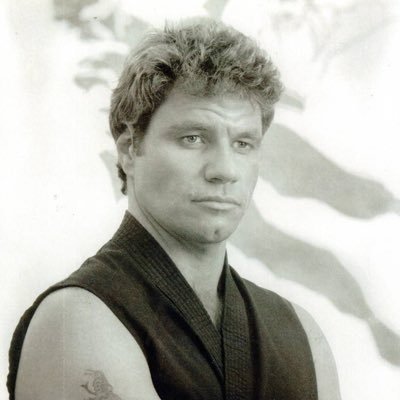 GrassKyle's profile picture. 