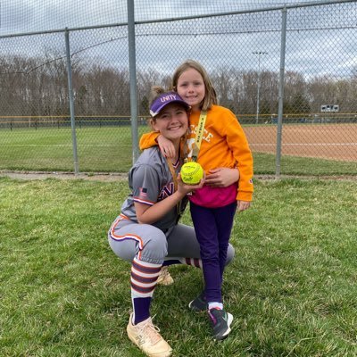 Va. Unity Blackwell RHP/MI/ UT (lefty hitter) EI ‘26 Ranked 30/ 20th Ranked Pitcher NJHS, Riverbend HS CGS. 4.5 GPA/ Varsity 🐻🥎 jameson.snell5@gmail.com