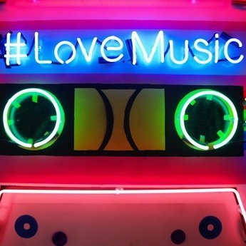 #LoveMusic Aims to Find #New #Unsigned, #Unknown, Unheard Acts And Promote Them To The World, Via Our #Playlists And #Events.
https://t.co/yhPvpivzYW