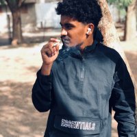 ๐ถ๐ฆ (@moiad_9) 's Twitter Profile