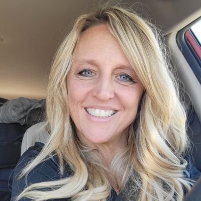 Mom|TrailRunner|Returning to the Asphalt Runner| Christian|Shining my light🕯|MTB ❌️⭕️🧡 m♡