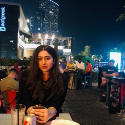 KinzaAnsari's profile picture. Two ends of the spectrum ♊︎