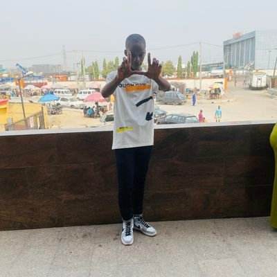 Adesina58041921's profile picture. front end developer| content creator| UI/UX designer