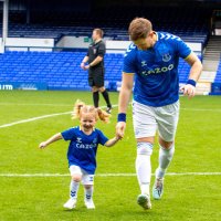Charlie Maines (@charliemaines) 's Twitter Profile Photo