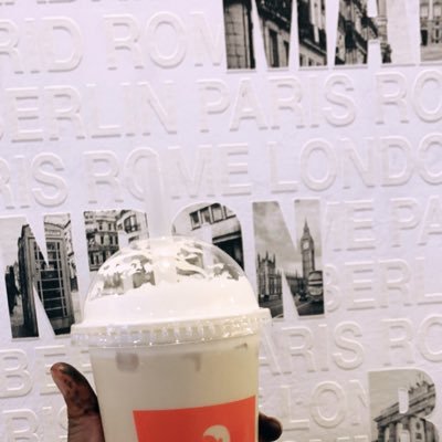 amistii's profile picture. Pshh