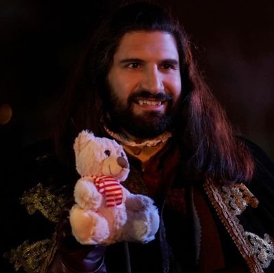 bashkagdesemki's profile picture. бисексуальная феминистка | живу в Чехии  🍻