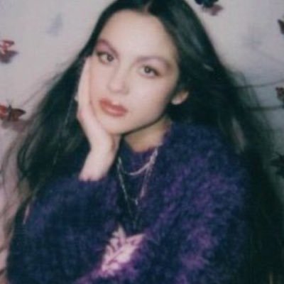 ~𝒮𝑜𝓊𝓇~     Hi!! I’m a fanpage...😍 I will be posting pics videos and quotes from Olivia Rodrigo and I hope to build a nice safe environment😘😘😘