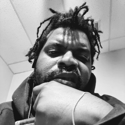 Wassup? I'm Julius Crawford. An artist in a few different forms. From sketching, design, media and traditional arts to poetry and one-time crowd mic checka!