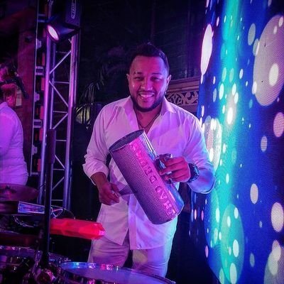 Músico percucionista