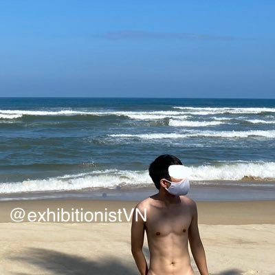 Vietnamese Exhibitionist