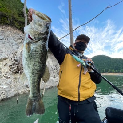 🐟チームテンパウンド🐟 バス釣り、バラム大好きKENです‼️北海道からの転勤で宮城県在住ですが、ちょいちょい北海道に戻ってます😅出先での色んな釣りや人との出会いに感謝です👍都合の会う人御一緒しましょ✨無言フォローすみません🙇‍♂️