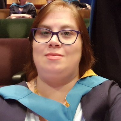 Author. Nerdy, dorky geekgirl im Exil.
Find me: https://t.co/IkDYXj2iLl