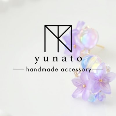 yunato（ユナト）お花やキラキラが好き♡プラ板から作った季節のお花と天然石のアクセサリーを作っています･:*+.