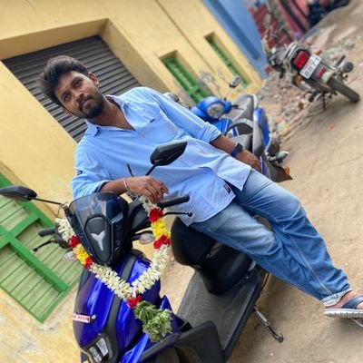 sathiyak33's profile picture. 