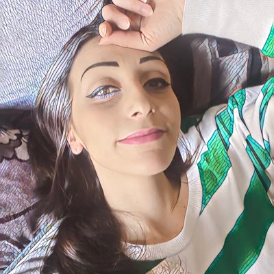 eli_ma1984's profile picture. “E dimmi che cosa vedi Quando pensi al domani Quali domande? Quante risposte? Forse domani ripeti forse…E vivo coi sogni appesi”