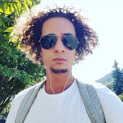 The Freedom Fighter Of The Forgotten Writers ☮
Songwriter, Community Manager