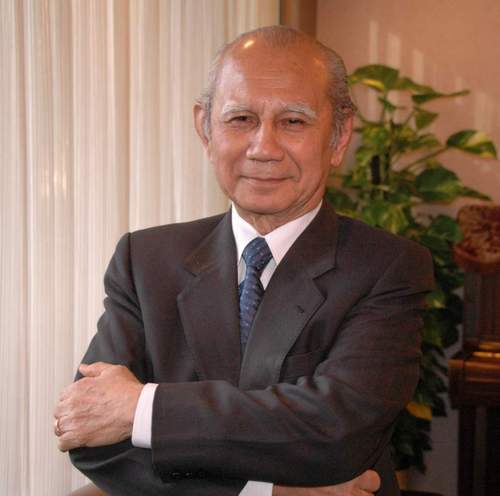 Emil Salim: Economic Professor Emeritus University of Indonesia, Founder of Indonesian Biodiversity Foundation, Environmentalist, Sustainable Dev. Student