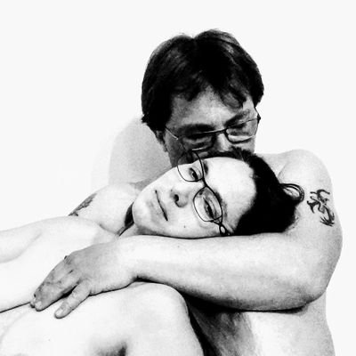 dessinateurs de nue amateur. photographe amateur . menuisier amateur .