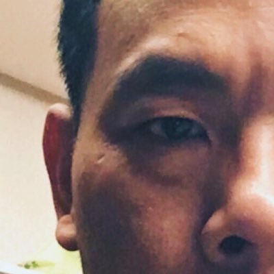 vivian19731113's profile picture. 女人們。妳們玩妳們的我看我的就好。大家相安無事☺️.                178/90/48大叔一枚