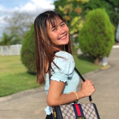 KeziahRementizo's profile picture. 1 Corinthians 14:15                                 🌻IN CHRIST ALONE🌻👊🏻