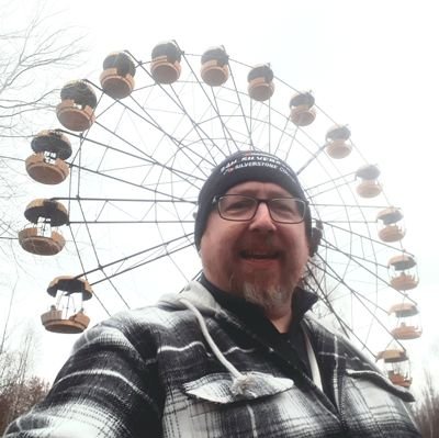 3valvePhil's profile picture. Former stuntman for Warwick Davies, many happy years as Chef in the Death Stars canteen. Eternally grateful to the NHS x