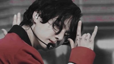 yettocome13's profile picture. otp taekook bias kim taehyung ot7