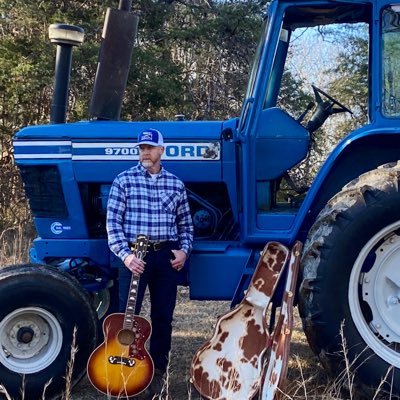 Nashville songwriter/Lane Train /https://t.co/FH21YbDhvA