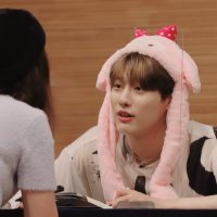 야닌누나 ft. 조승연 기다릴게 (@piglet_bm) 's Twitter Profile
