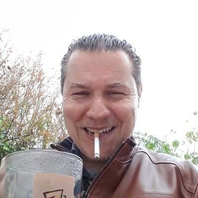 FullStack WebDev | WordPress | Android | Crypto Observer | Java | Kotlin | SAP Functional Consultant | Daddy | Soccer Player | 🇩🇪🇹🇳 | General der Pioniere
