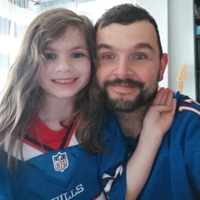 Husband and proud girl dad,
Bills Mafia