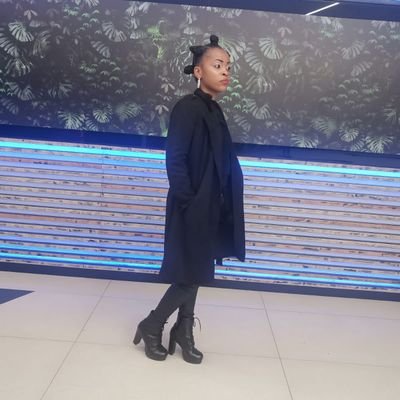 ElinnaSitoe's profile picture. 