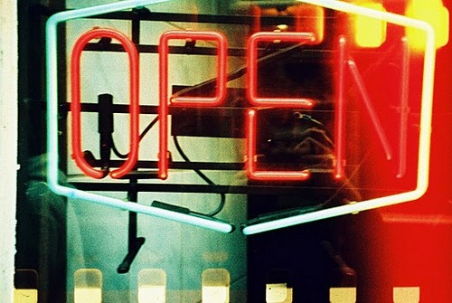 WavesandFlux's profile picture. An audio visual exhibition, exploring sound and lights waves.