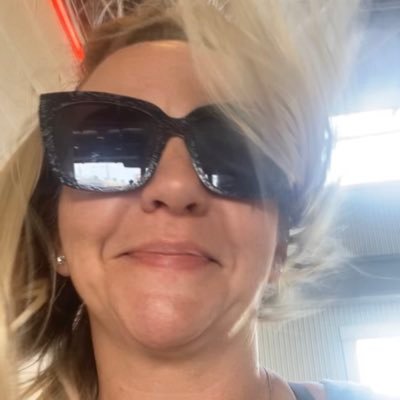 AmberAnnD143's profile picture. Up, down and EVERYTHING in between!! - ME 😘     “Find out who you are and do it on purpose” -Dolly Parton