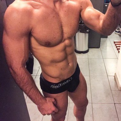 hotmuscleboy