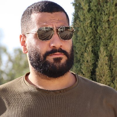 معلق احتفاليات توب وان في برنامج تيك توك