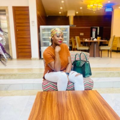 BookeyAziz's profile picture. CEO @chopsbyziza .i make the most delicious finger foods in Nigeria😍