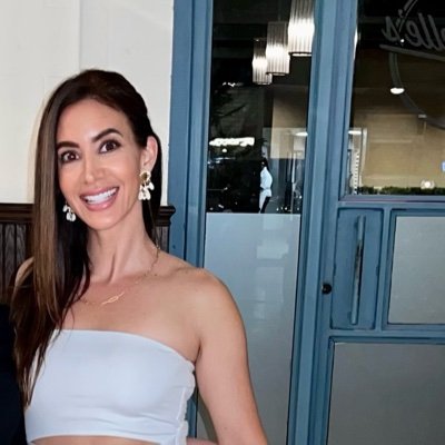 Christinac29's profile picture. PR professional. Lover of yoga, outdoor fitness, healthy recipes, and inspiring authors. Living the fit life in S.F.