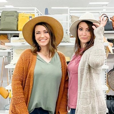 AZ Natives 🌵 LDS Mamas. Twin sisters. Seasoned Home Decor Bloggers, est. 2007 ♥ Let's work together! IG/Pin/TT: @LollyJaneBlog