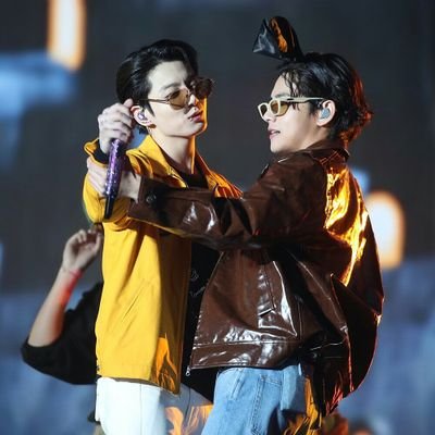 Trust the magic of new beginnings 💜️💫
지금 어떤 꿈을 꾸고 있나요? 당신이 나와 같기를 바랍니다.🤗❤️
방탄소년단 영원히 💜️
🐯태국🐰