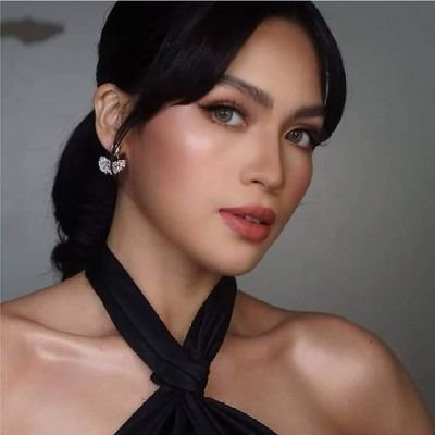 Simple but Solid fan of Jane oineza