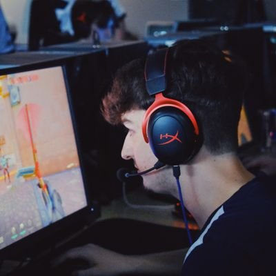 24 🇺🇸 | Competitive @playVALORANT Smokes Player For ? | https://t.co/XVAfIxoZwy | TikTok - @TemptVAL