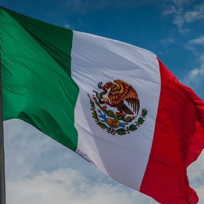 adriana75224575's profile picture. 