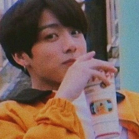 rayoffloweers's profile picture. ✉  꽃의 광선  ╴they are my world