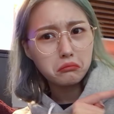 crunchytaco16's profile picture. 🇨🇦 the wong person, a big gay ✨ 🌈