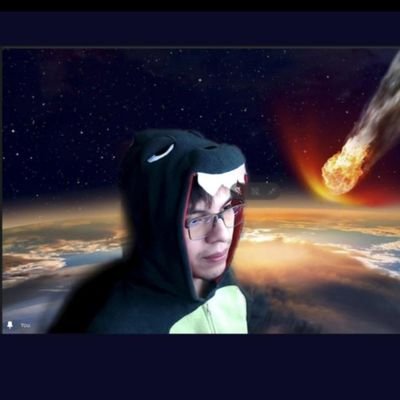 Escribo bugs y luego cobró por borrar bugs
Edito y deployó a prod desde el celular
