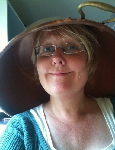 stenvide's profile picture. Sylt och chutneykokande gotländska som förirrat sig till småländska Söderåkra. Kostekonom, evigt nyfiken och letar ständigt udda köksmaskiner.