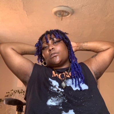 duttylakes's profile picture. everything weirds me the fuck out