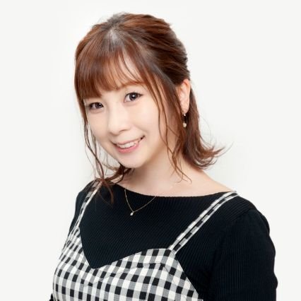 reiko1009's profile picture. 声優です。いつもありがとうございます！
#swallows #ヤクルトスワローズ、#つば九郎、#燕女子、#馬女、好きなものが広がってます💕
ゲームも好きです✨#モンハン #フォートナイト  等♪
https://t.co/xhVTv1VTYF?…

お仕事のお問い合わせは下記へ。