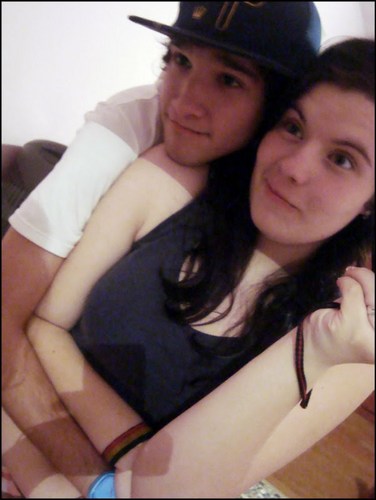 Danço Free Step , Amo ouvi MUSICA .... que mais .... [aah] me segue *-*-*

 http://t.co/77dNK76cDi