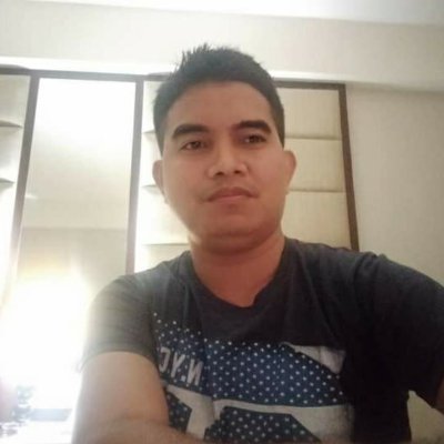 Berpikir dan bekerja adalah dua hal yang dapat menjadikan kita orang sukses